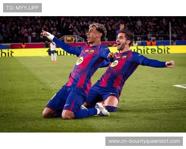 西班牙列车脱轨致39死，皇马、巴萨、马竞等俱乐部发文哀悼